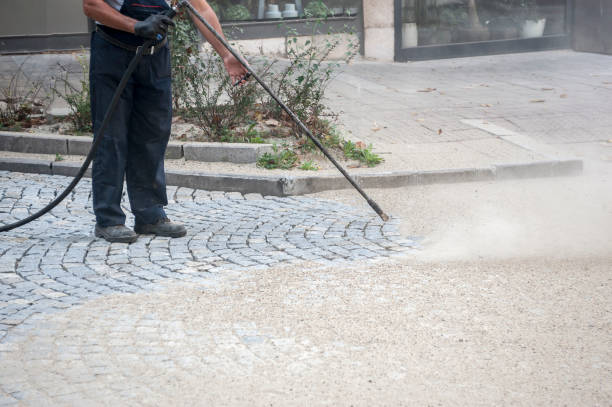 Professional Pressure washing in La Crosse, WI